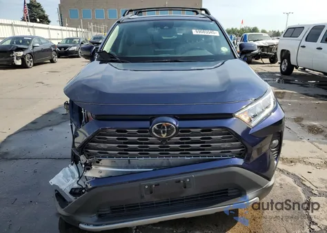 2020 Toyota Rav4 Limited z USA, uszkodzony, nr VIN 2T3N1RFV2LW088818